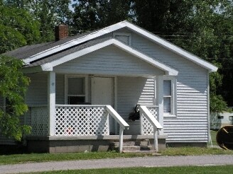 Primary Photo - 306 Walter Ct