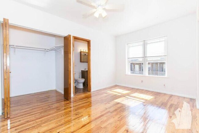 Building Photo - 4501 N Malden St