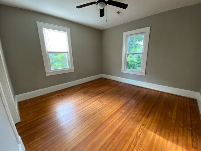 Foto del edificio - 1311 Chapman Ave Sw