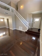 Building Photo - 2225 Warm Walnut Dr