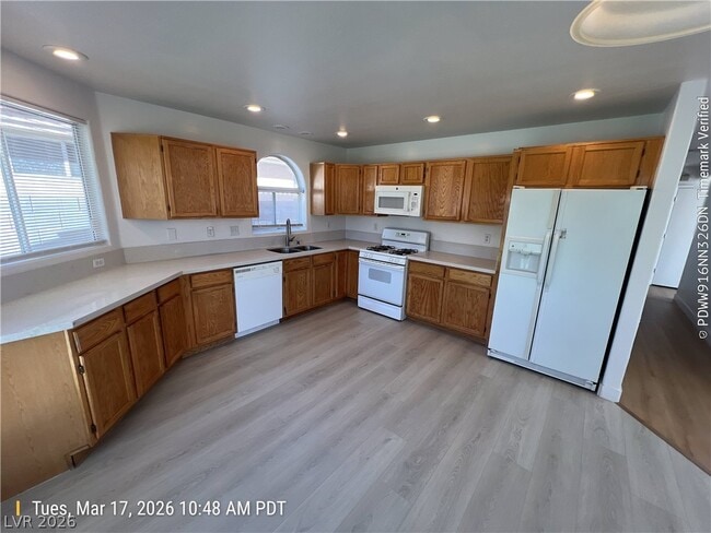 Building Photo - 7309 La Mona Ct