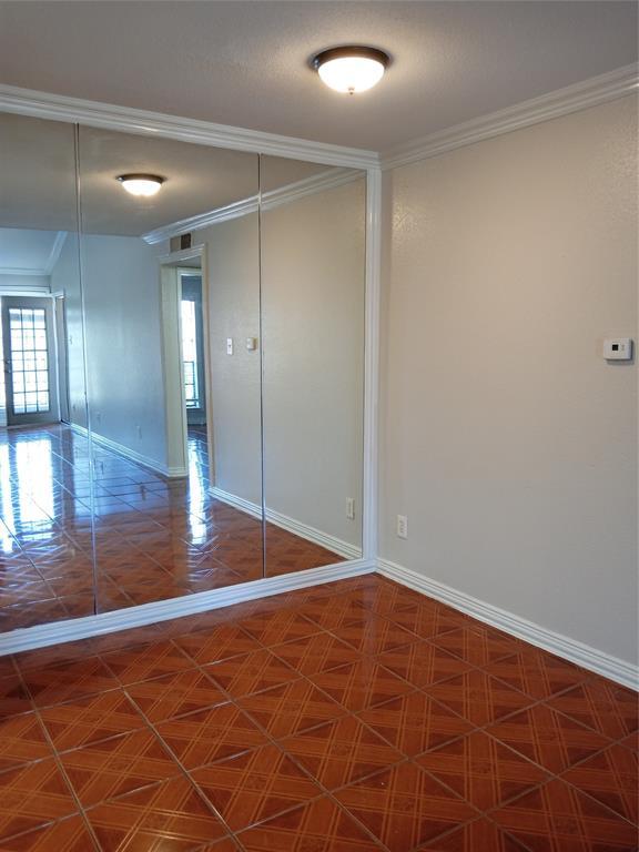 Building Photo - 12500 Sandpiper Dr