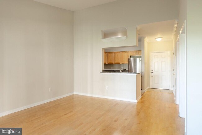 Foto del edificio - 4551 Strutfield Ln