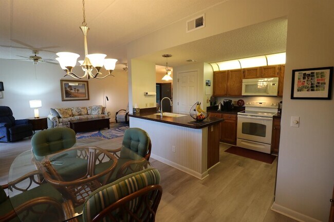 Building Photo - 31 Aledo Ct