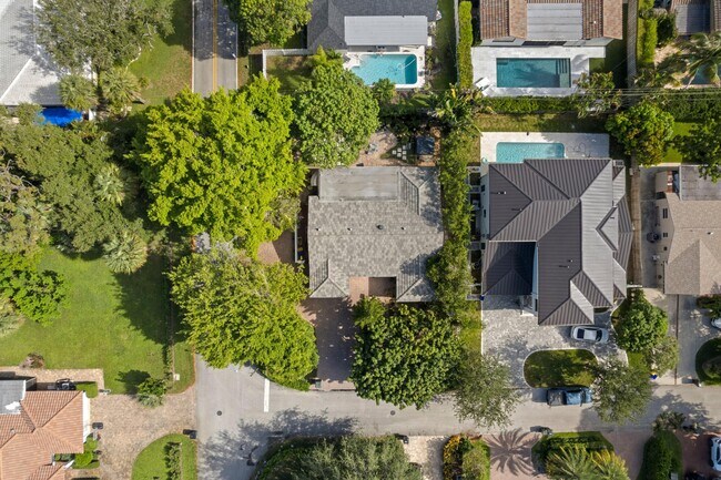 Foto del edificio - 899 NW 6th Dr