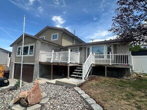 Building Photo - 9919 Lannae Dr