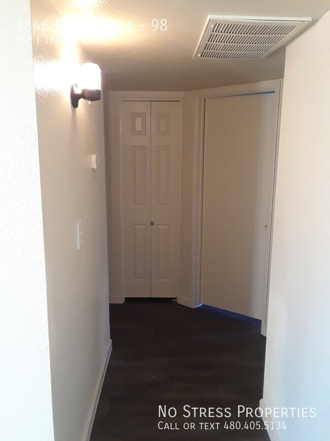 Foto del edificio - 3646 N 69th Ave