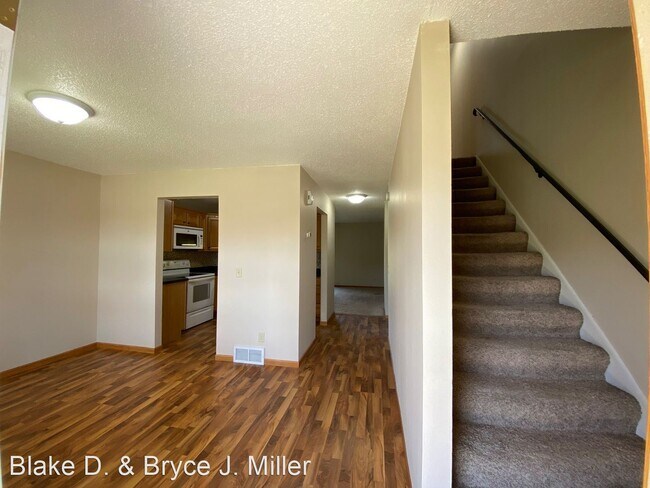 Building Photo - 2 br, 2 bath House - 906 Ridge Rd SE