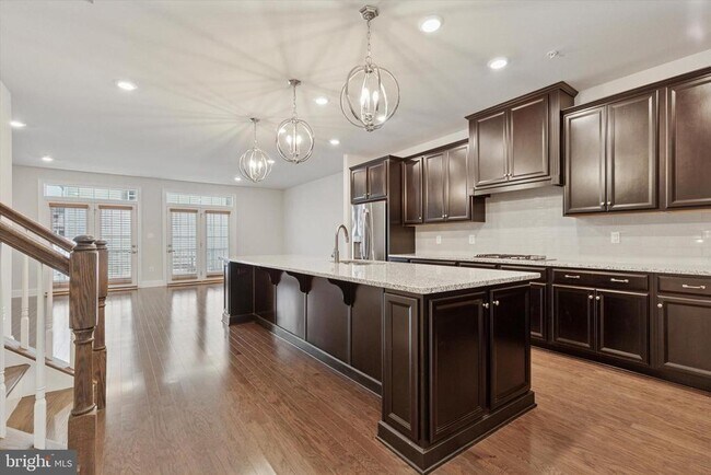 Building Photo - 409 Atwater Dr