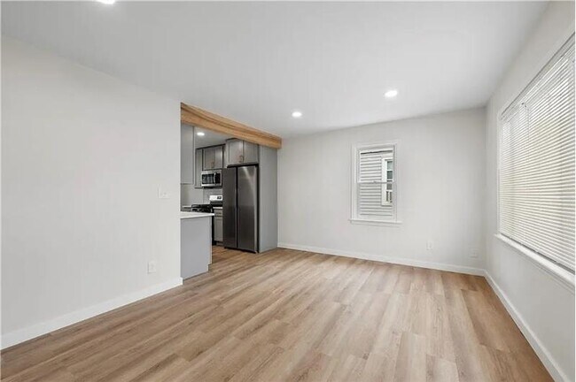Foto del edificio - 13410 Wainfleet Ave