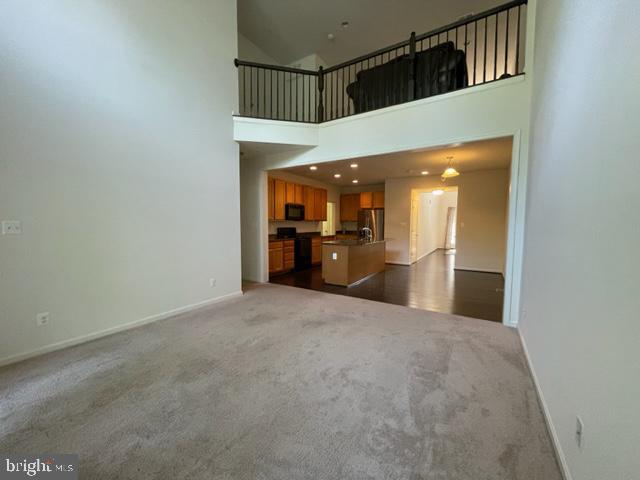 Building Photo - 208 Trails Way