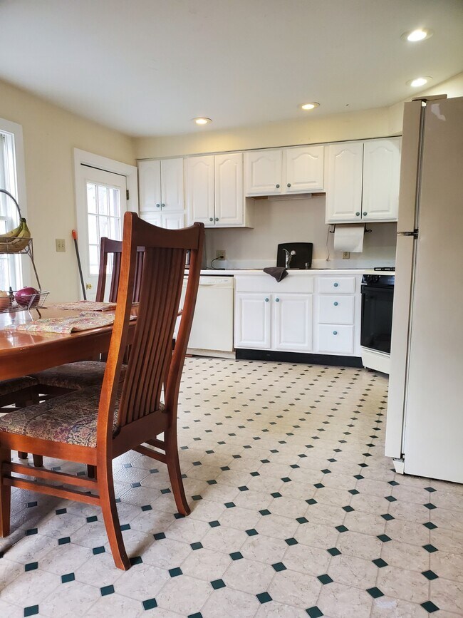 Foto del edificio - 48 Langdon St