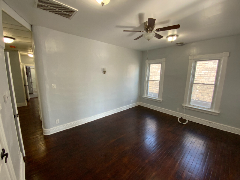 Foto principal - 263 Division St