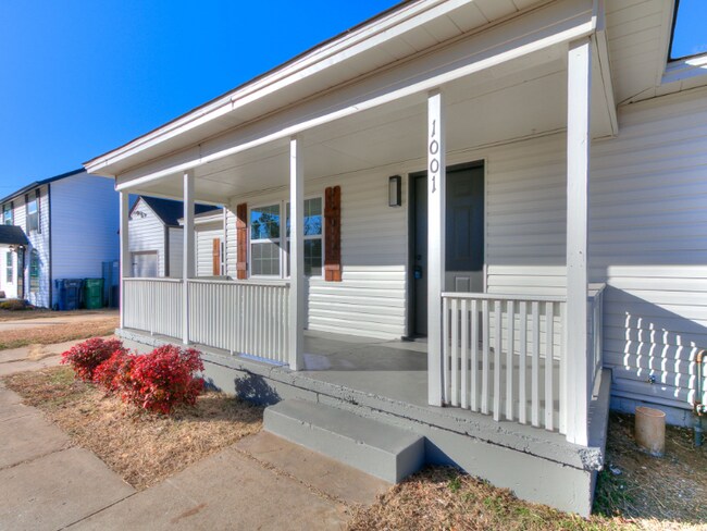 Foto del edificio - 1001 NW 98th St