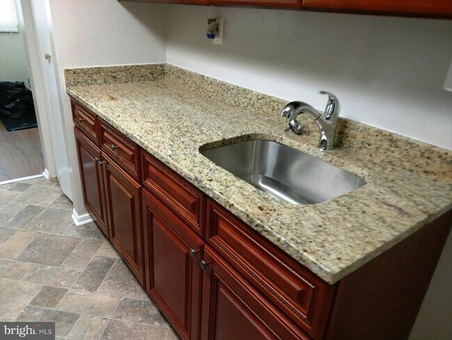 Building Photo - 831 Windstream Way
