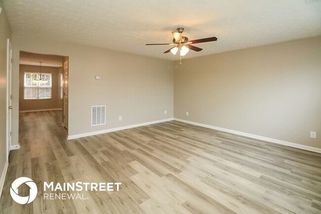 Building Photo - 7714 Bernardo Dr