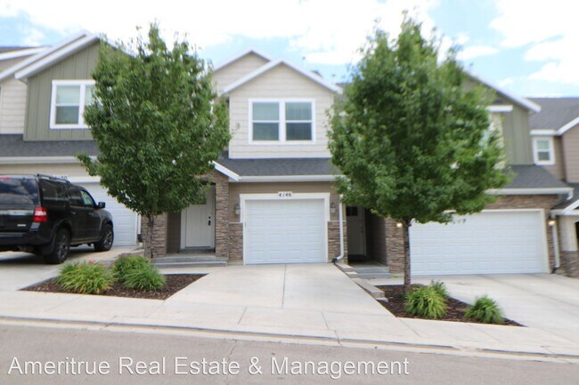 Foto del edificio - 3 br, 3.5 bath House - 4146 Cresthaven Lane