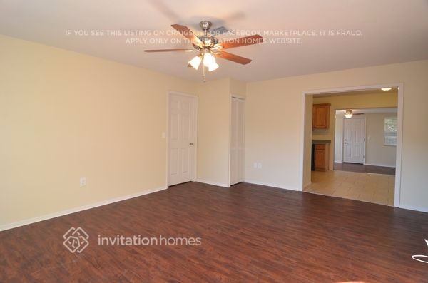 Building Photo - 6420 8th St Ct W