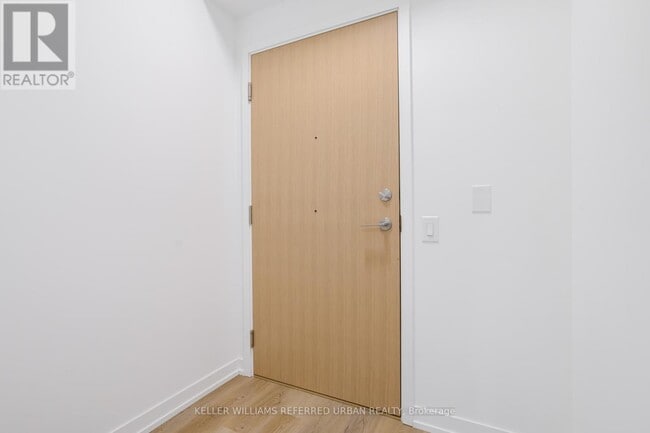 Building Photo - 395 Square One Dr