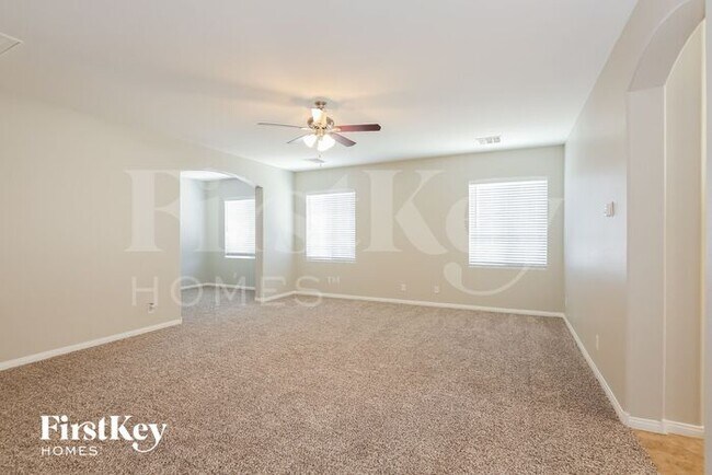 Building Photo - 6229 Green Heron St
