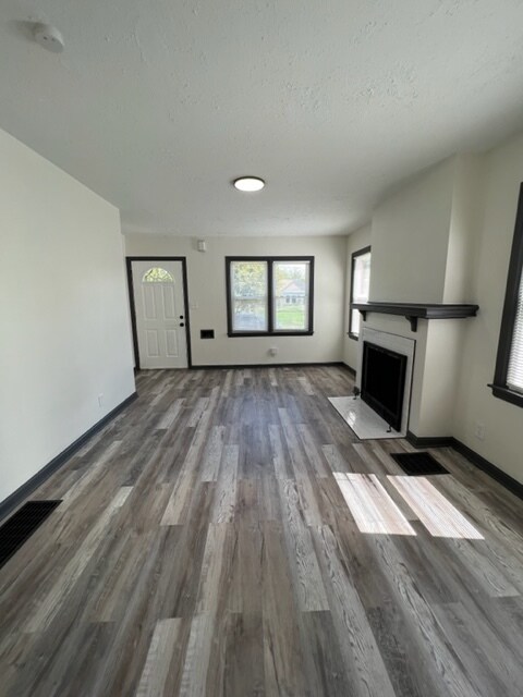 Foto del edificio - 1073 Fairwood Ave