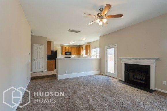 Foto del edificio - AVAILABLE NOW! -  8708 BERRYBROOK LANE, CH...