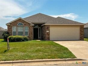 Building Photo - 7819 Bridgepointe Dr