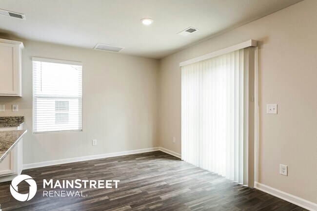 Building Photo - 516 Gusty Ln