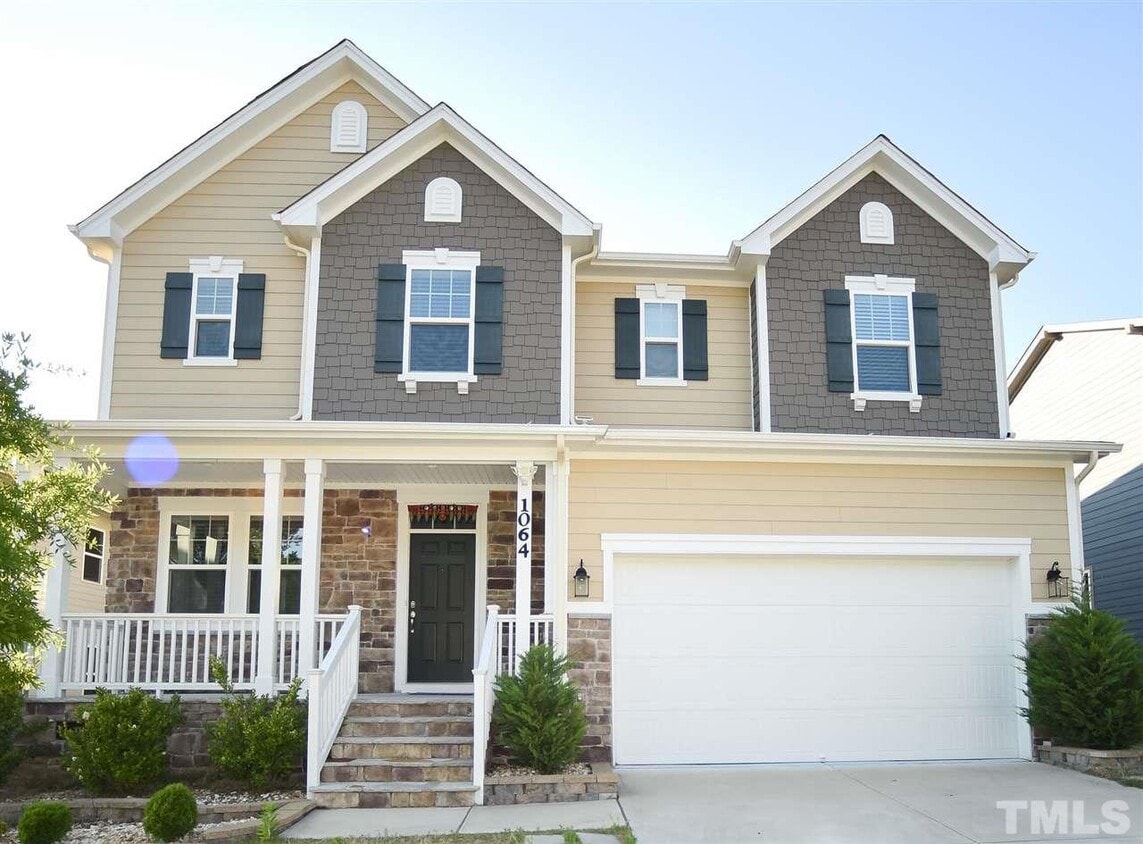 Primary Photo - 1064 Bender Ridge Dr