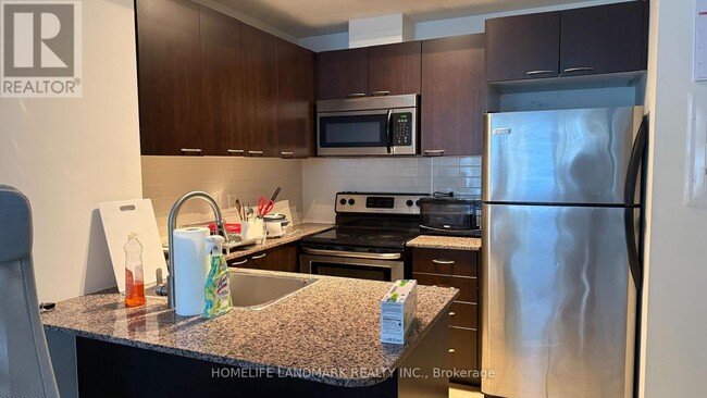 Building Photo - 385 Prince of Wales Dr