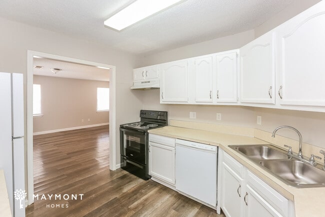 Foto del edificio - 1705 Taylor Ave