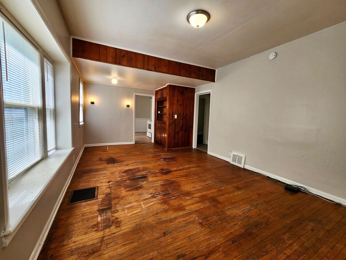 287289289 Reynolds St Unit 289 Reynolds Street DN, Rochester, NY