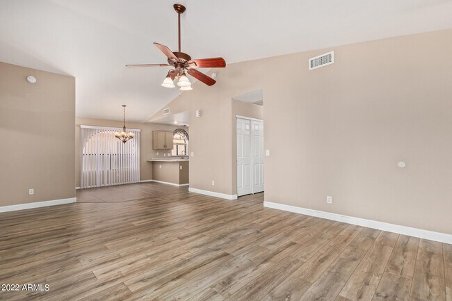 Building Photo - 16647 N 59th St