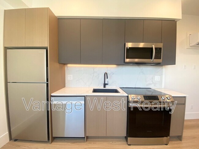 Photo du bâtiment - 720-720 K. L. O. Rd
