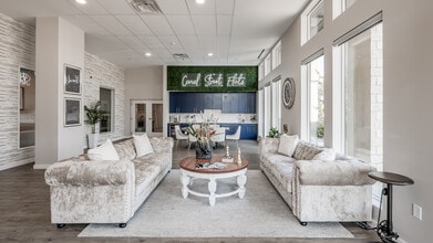 Leasing Office - Canal Street Flats