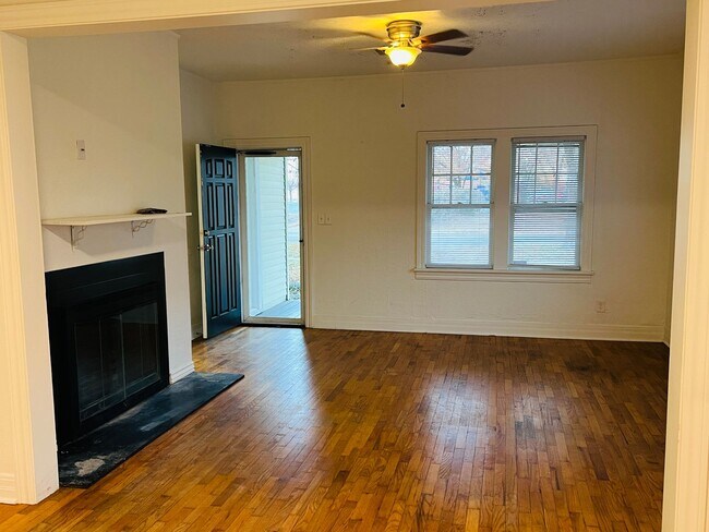 Building Photo - Spacious 2 bedroom in Norman!