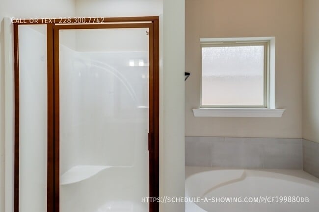 Foto del edificio - 856 Leeward Dr