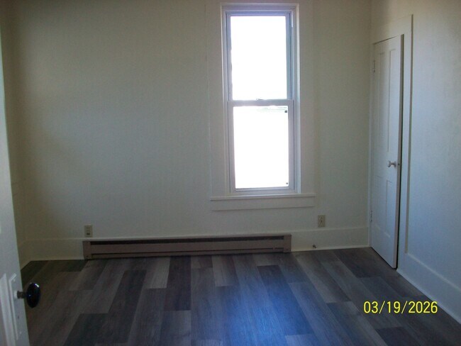 Foto del edificio - 408 S Walsh St