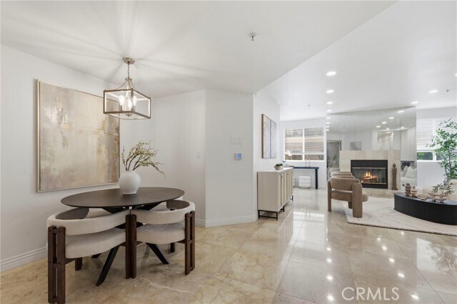 Foto del edificio - 120 Crescent Dr