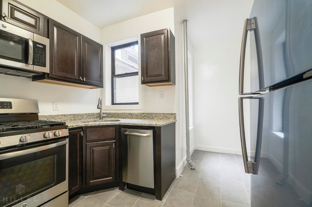 4229 Judge St Unit 2B, Elmhurst, NY 11373 Condo for Rent in Elmhurst