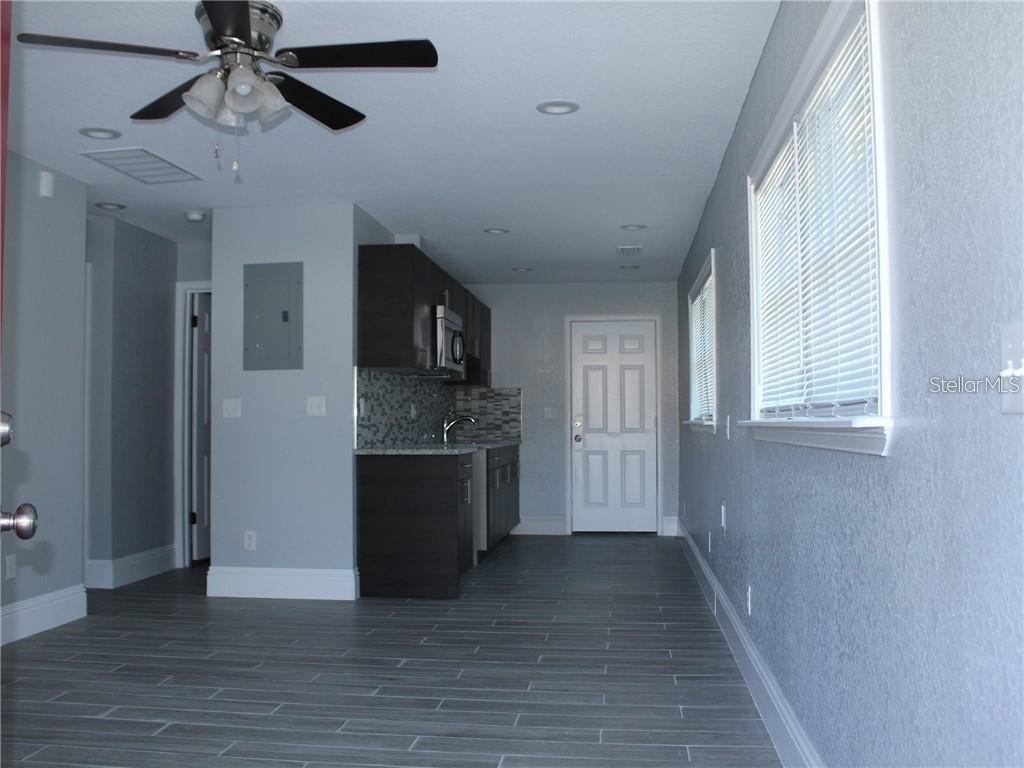 345 Beech Ave, Orlando, FL 32805 Townhome Rentals in Orlando FL