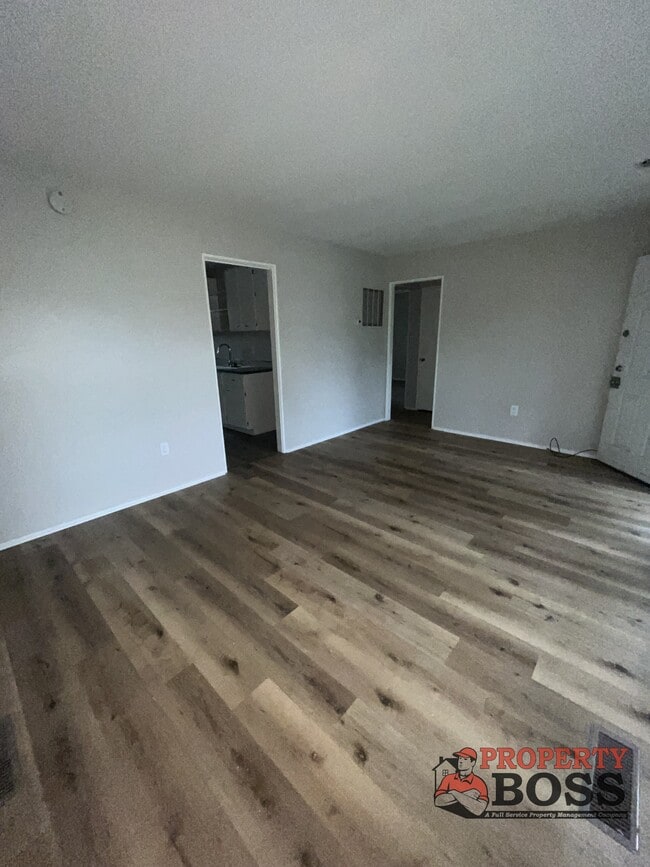 Building Photo - 3415 W 21st Pl