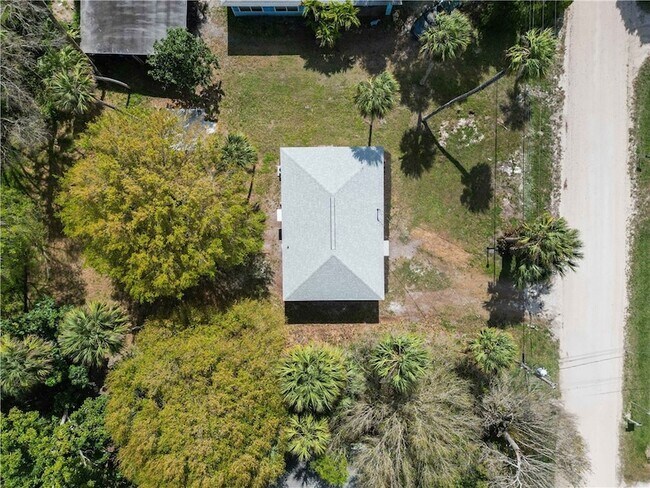 Foto del edificio - 6476 48th Ave