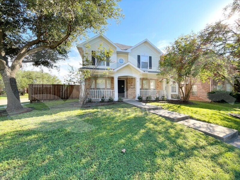 Primary Photo - 2404 Deer Horn Dr