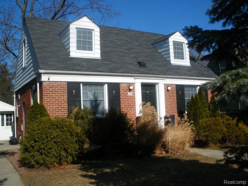 Foto principal - 862 W Lincoln St