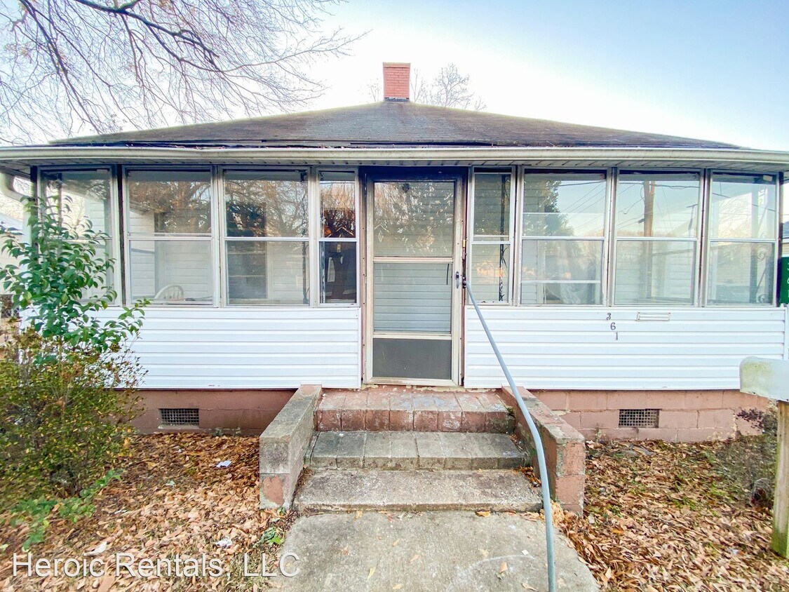 2 br, 1 bath House 361 Arch Street House Rental in Spartanburg, SC