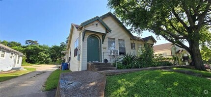 Building Photo - 1634 Kyle Ave