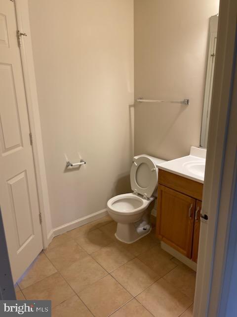 Building Photo - 5516 Sully Lake Dr