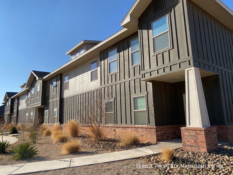 Foto principal - 6902 20th St