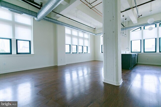 Foto del edificio - 1642 Fairmount Ave